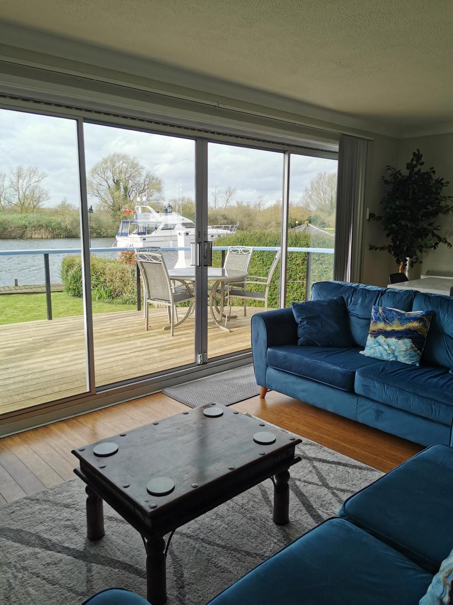River View - Norfolk Broads Brundall Exterior photo